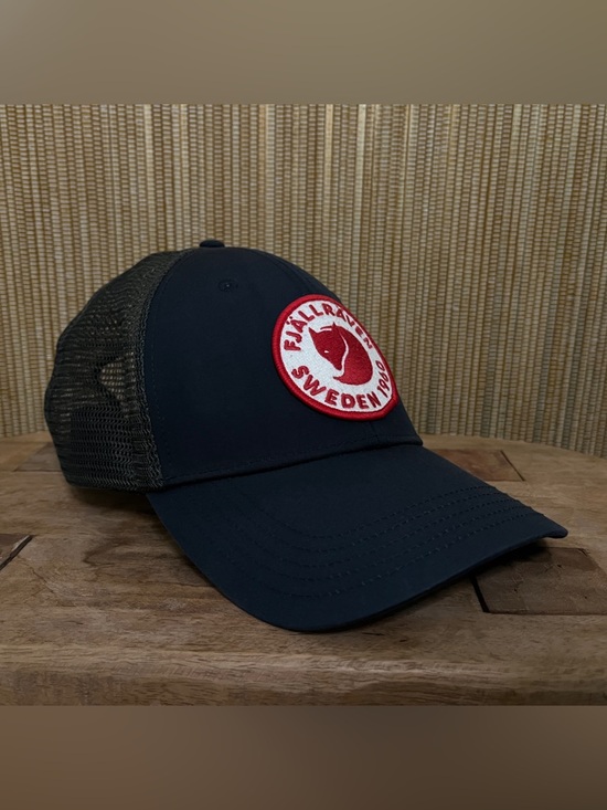 Fjallraven Other - Fjallraven 1960 Logo Langtradarkeps Trucker Hat L/XL